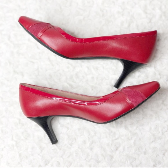 rockport kitten heels